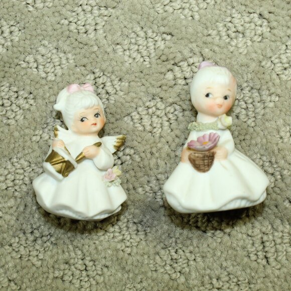 Lot Of 2 EUC Vtg Napcoware Miniature 2" Girl Figurines Flower Drum Bone China - Picture 2 of 9